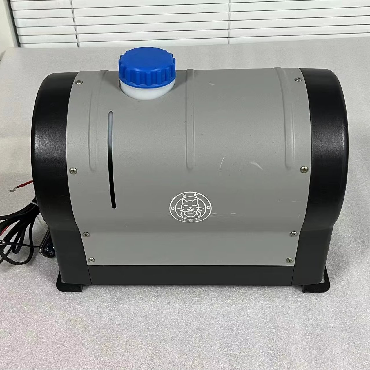 New Fortune Cat Parking Heater Dc12v 24v Air Heating Dc Heater for Truck Car Boat RV 2w 5w